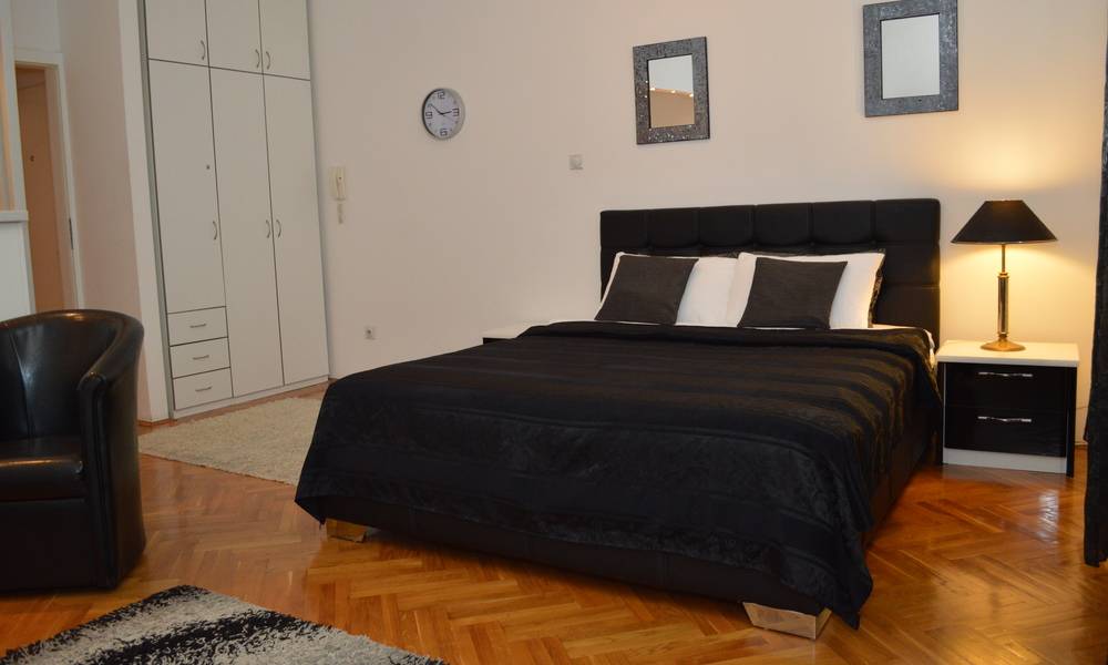 apartment Black, New Belgrade, Belgrade
