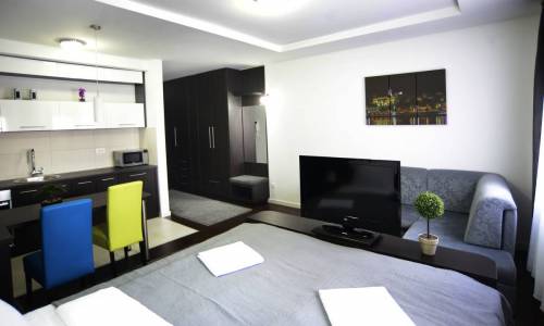 apartment Crni, A Blok Savada, Belgrade
