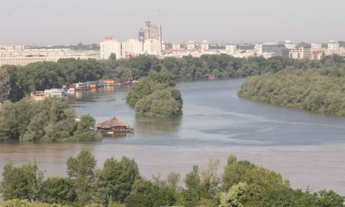 Na lepom plavom Dunavu na beogradski način