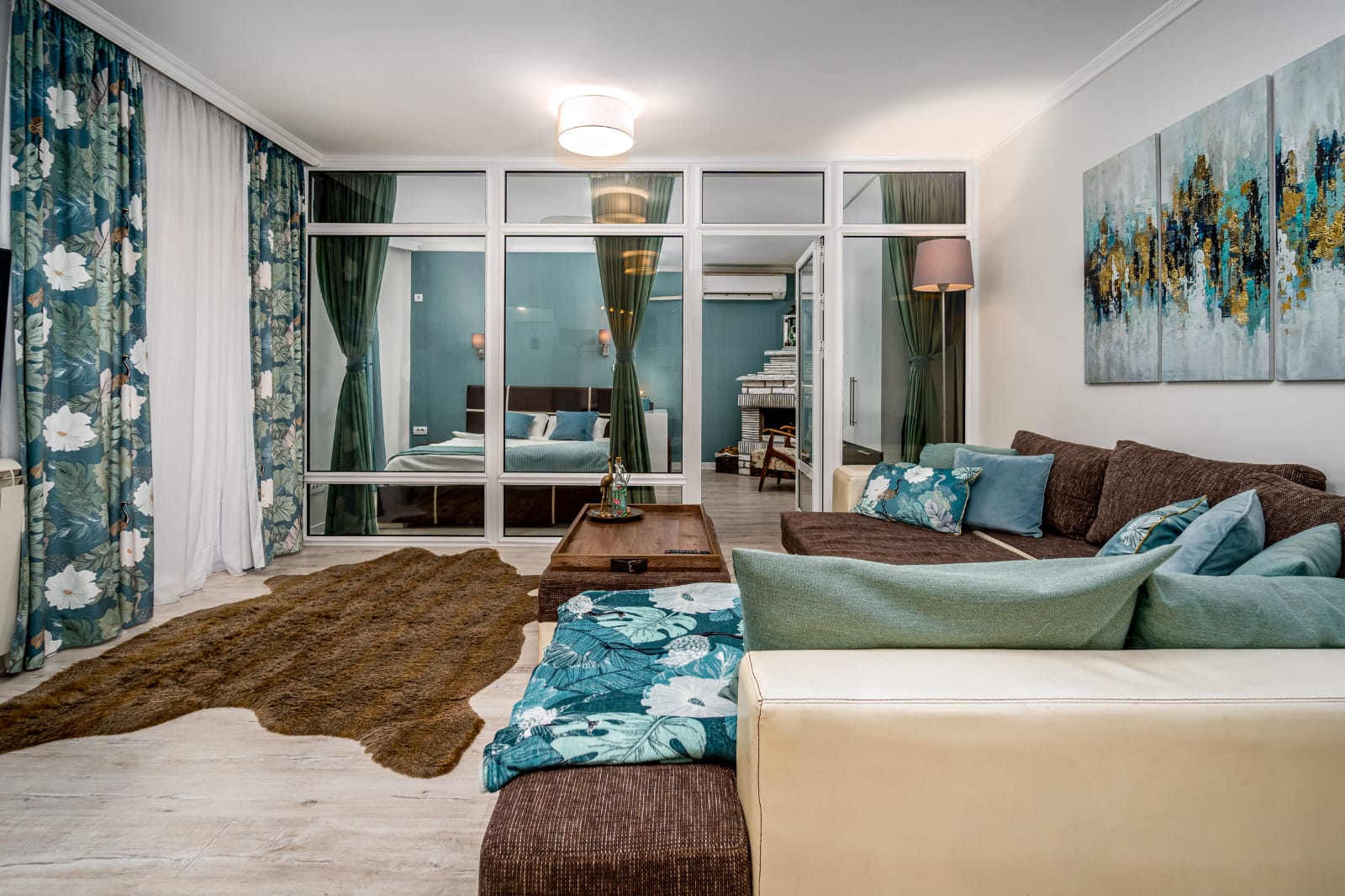 Queen - dvosoban apartman na Zvezdari 70m2, kućni ljubimci dozvoljeni na upit.