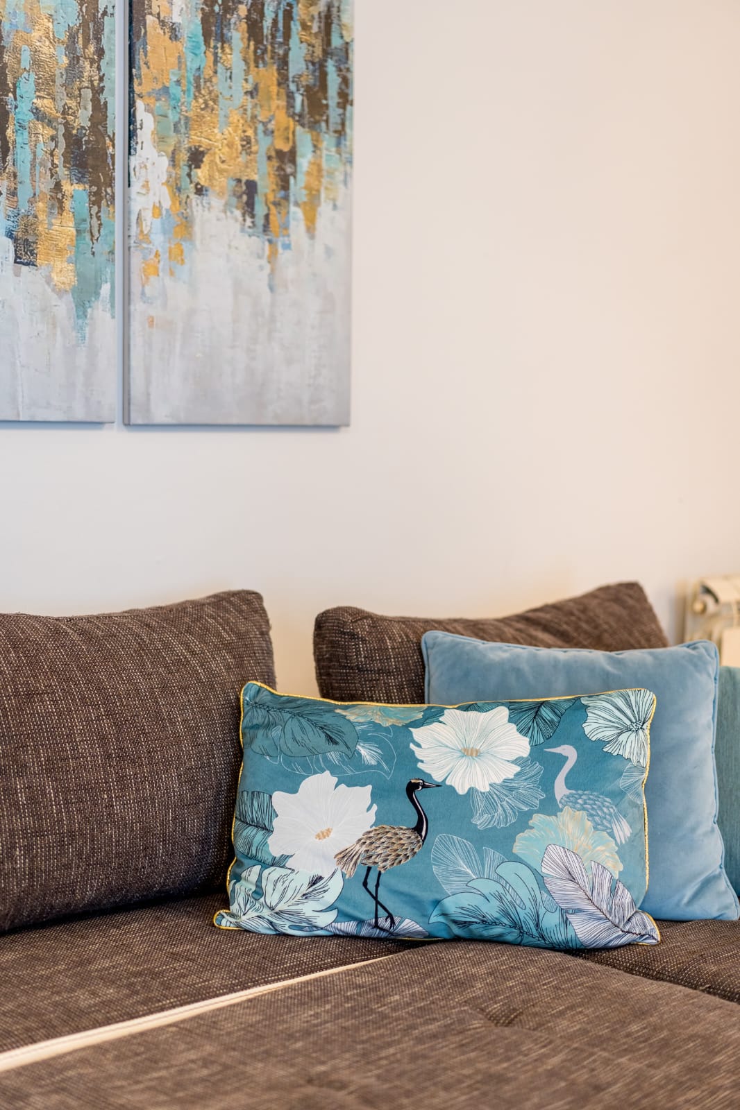 Apartman Queen, jastuci