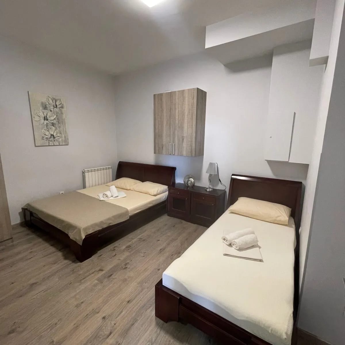 apartman Atlas 9, bračni krevet i singl krevet