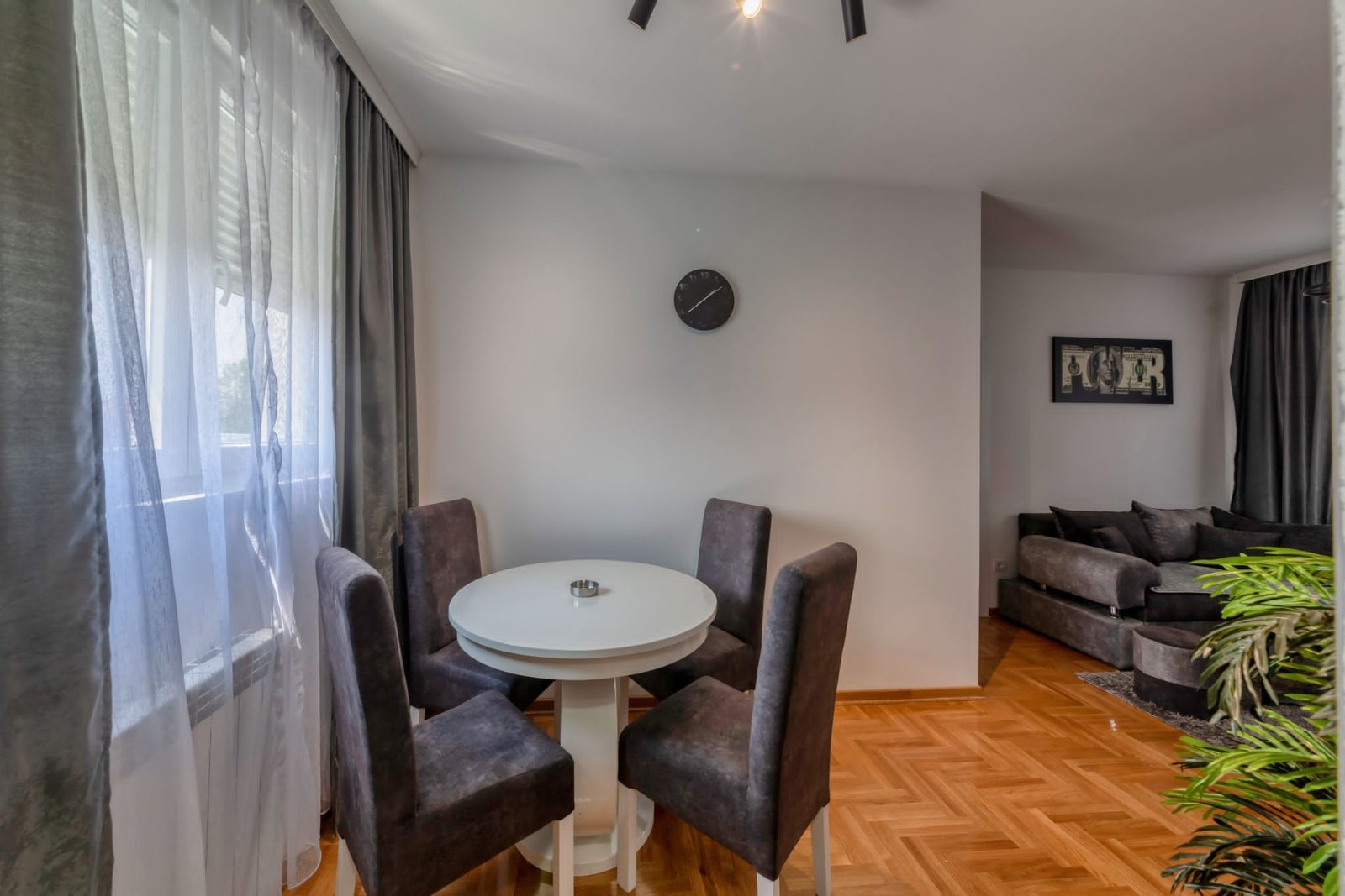 Apartman Altina Big, trpezarija