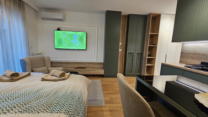 Apartman Wellport - tv i krevet, Novi Apartmani