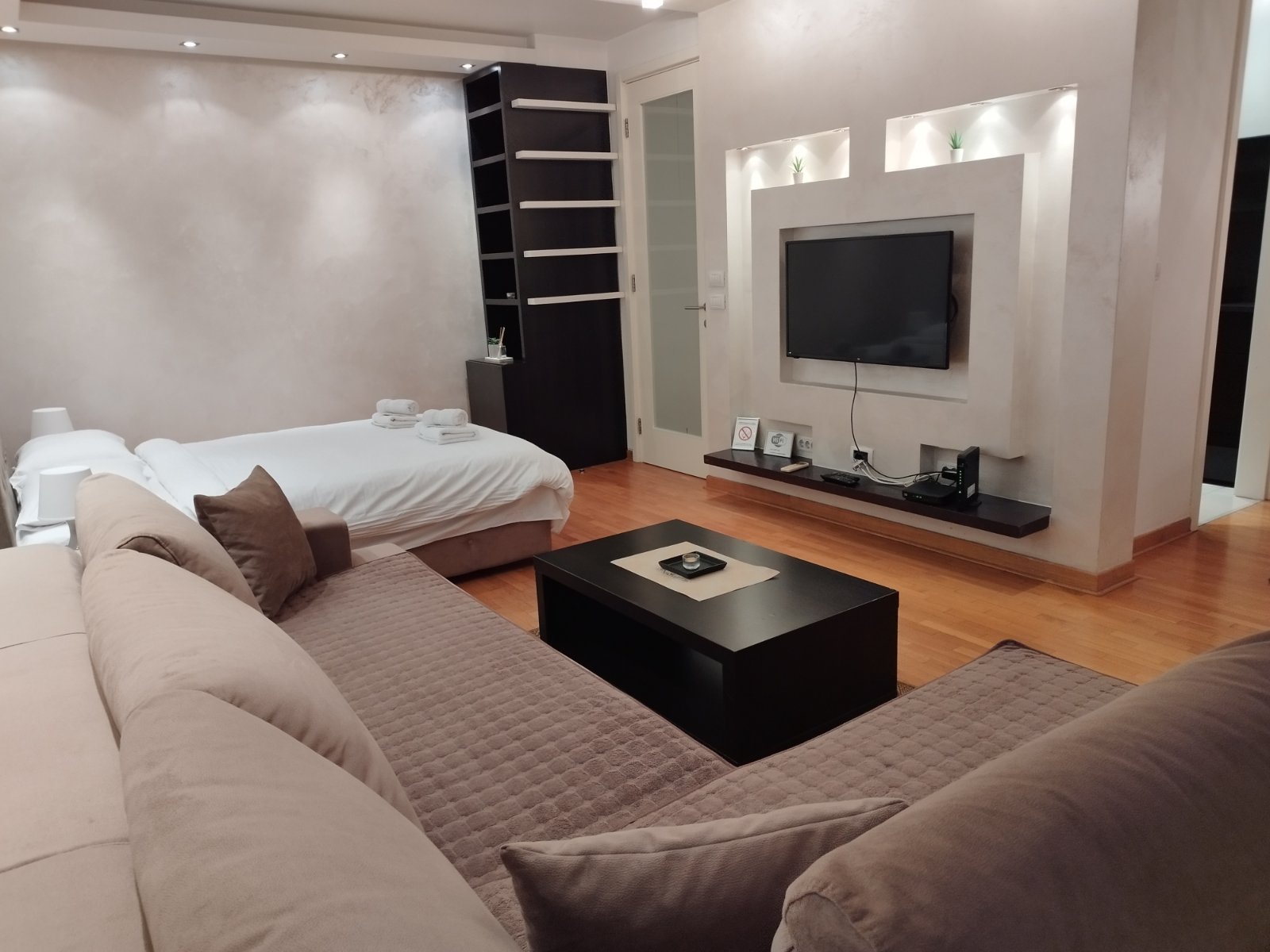 Apartman Bangkok, dnevni boravak