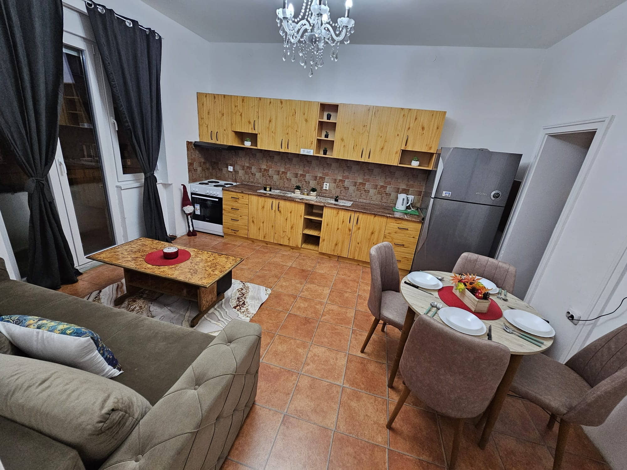 Apartman Kalina, kuhinja i sto