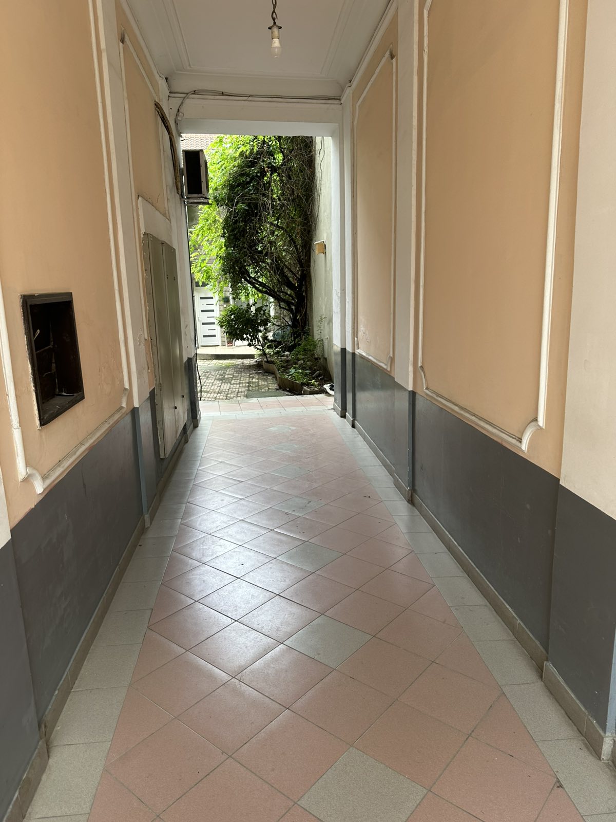 Apartman Kiki, ulazni hol