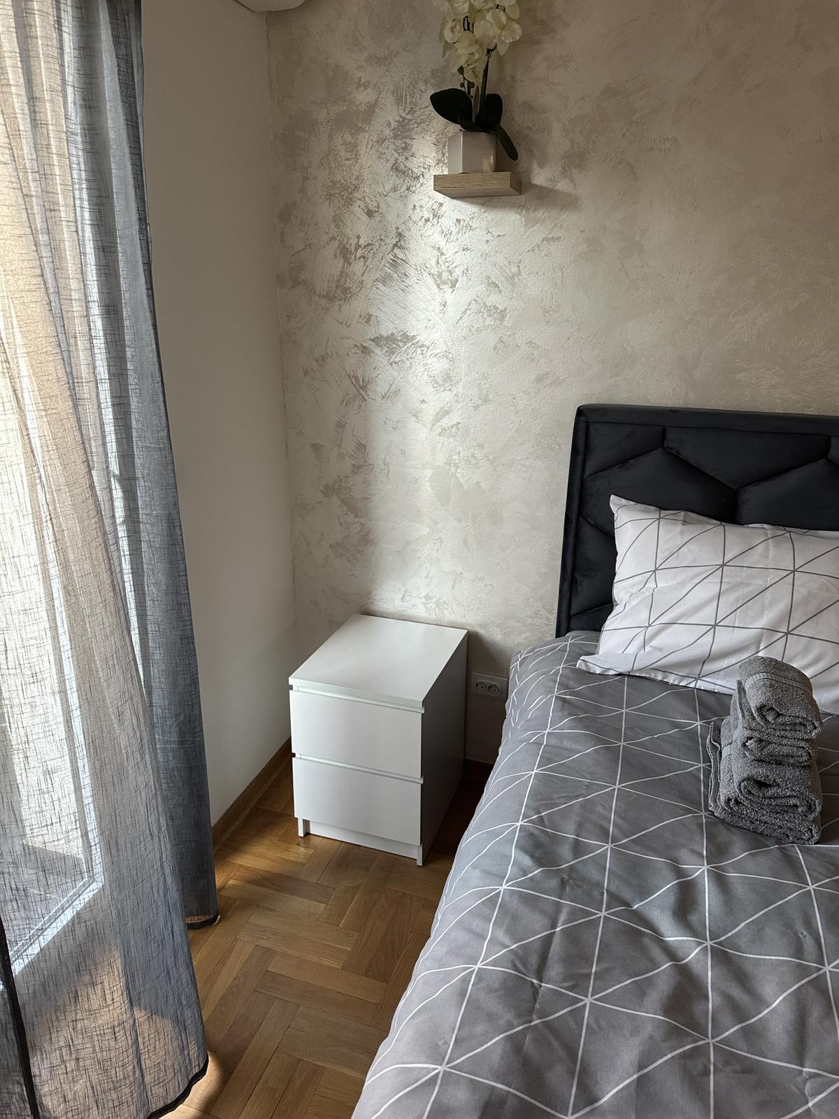 Apartman Ksenija, noćni stočić