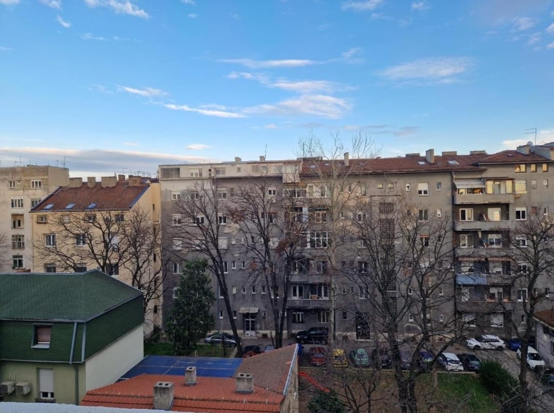 Apartman Mateja 38, zgrade pogled