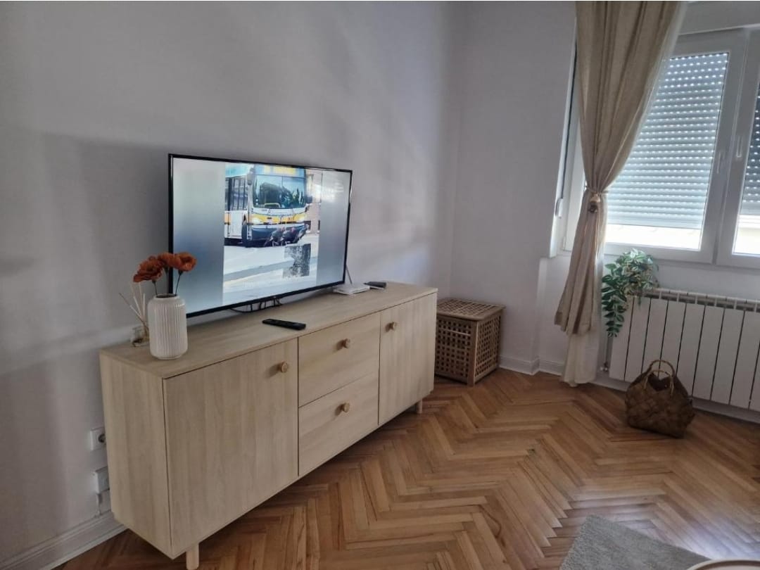 Apartman Mateja 38, televizor