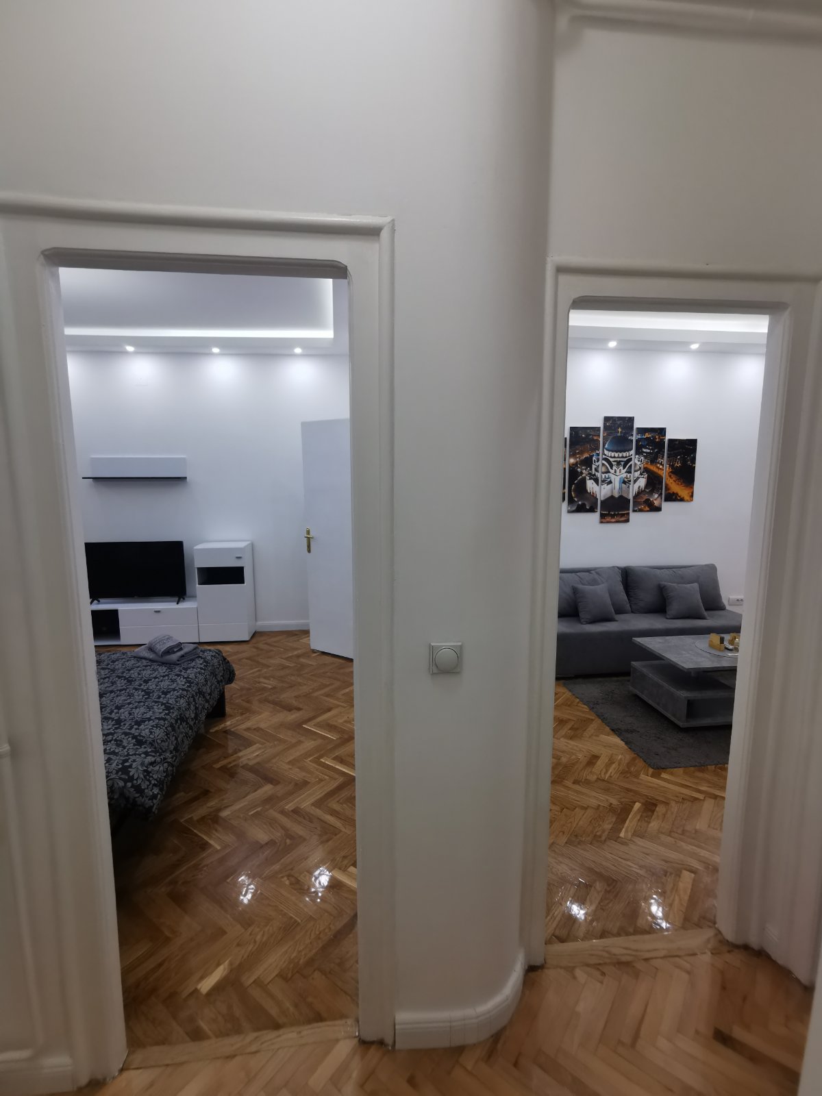 Apartman Mutapova, hodnik