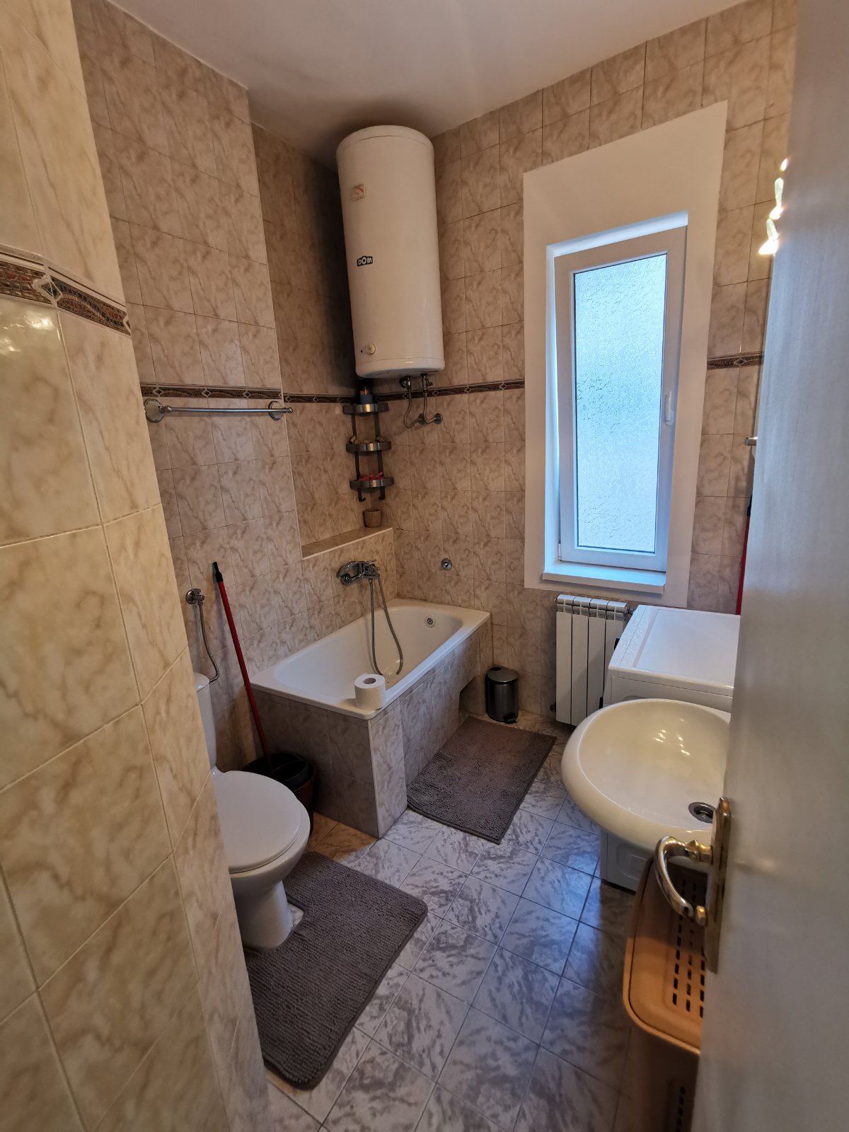 Apartman Mutapova, kupatilo sa kadom