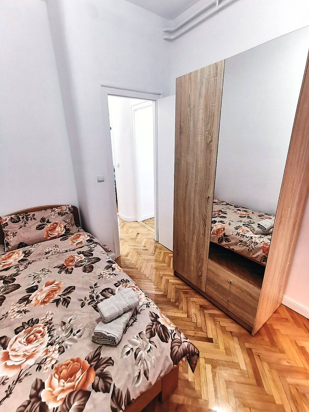 Apartman Mutapova, manja spavaća soba