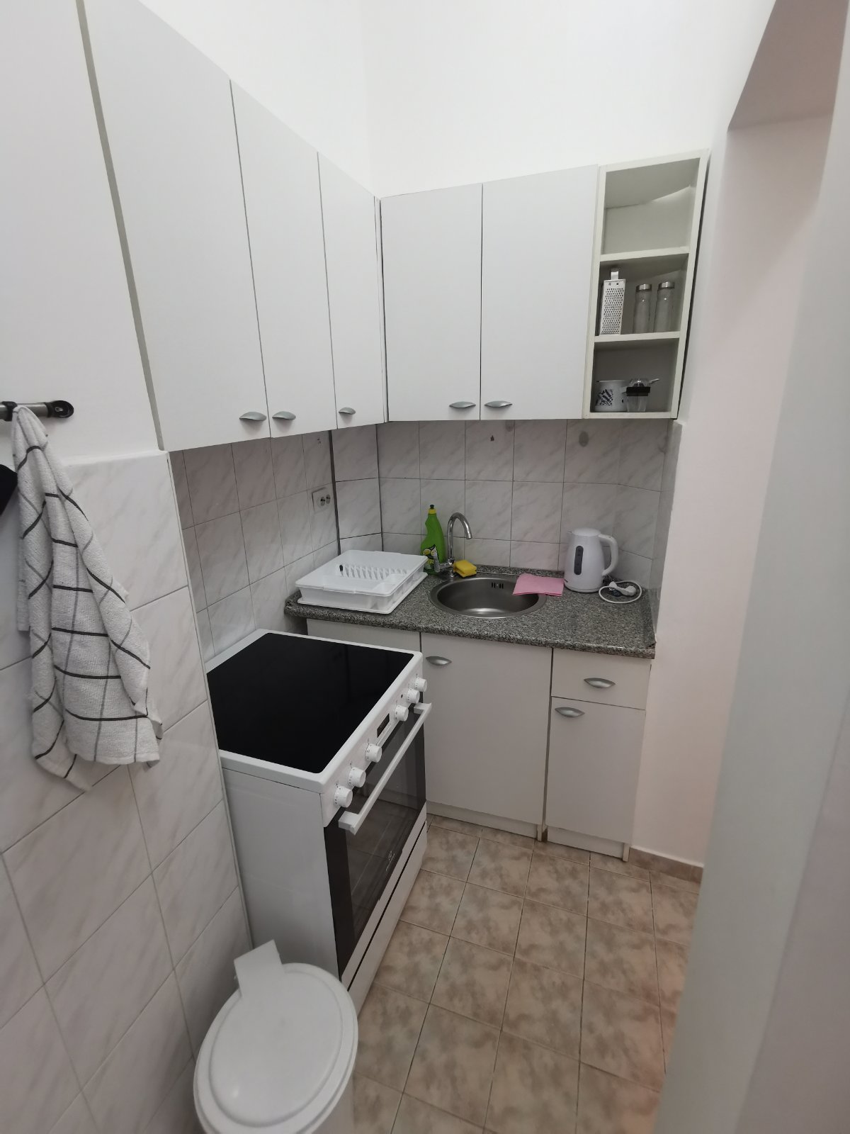 Apartman Mutapova, šporet