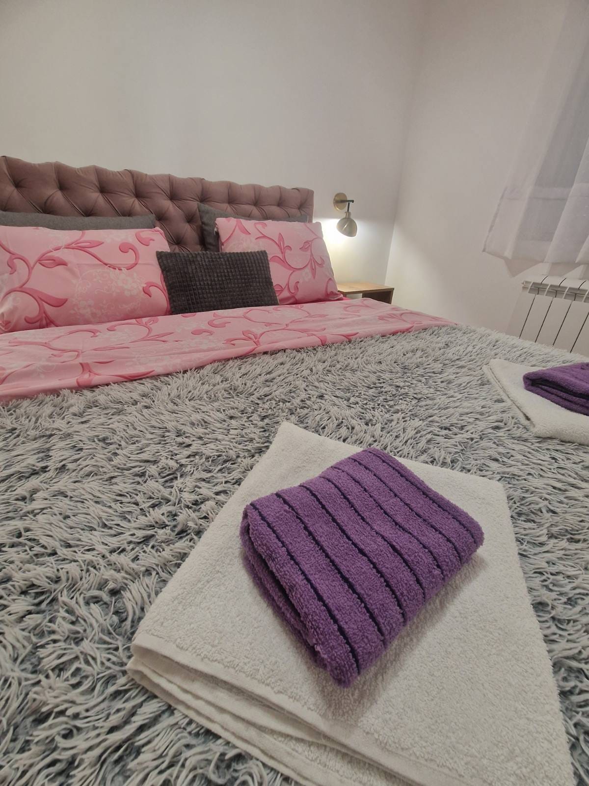 Apartman New Moment 7/ bračni krevet i peškiri